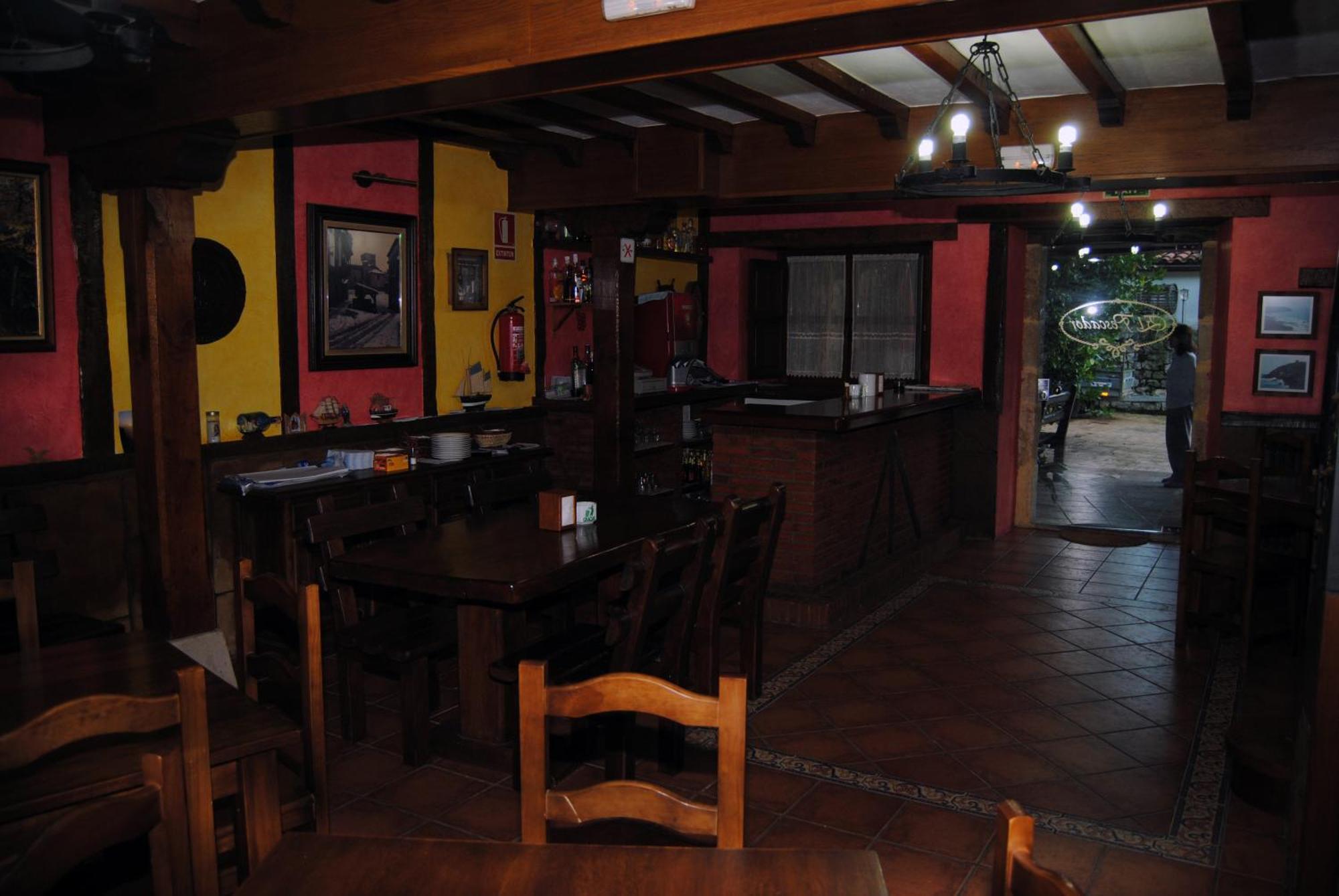 Posada El Pescador Ореня Екстериор снимка